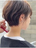 小顔ヘアふんわりショート簡単スタイリングブリーチなしカラー