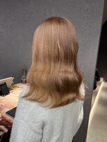 ペレ 栄店(PELE)&nbsp;黒髪/グレーベージュ/レイヤーロング/ブリーチ/栄/名駅