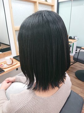 ナチュラル 名取店(Natural) 外ハネミディアムボブ
