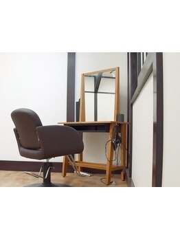 お子様同伴OK！忙しいママさんも気軽に通える！お洒落に見えてカンタン扱いやすいスタイルをご提案！