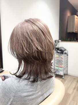 エスト 幕張本郷(est.) 黒髪/ボブルフ/ネビージュ/小顔/ワンレン/幕張/髪質改善/前髪