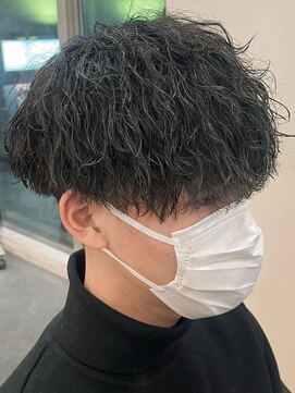 バース バイ ハピネス(BIRTH by happiness) 奈良men's長め強め縦落ちツイストスパイラルパーマ