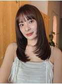 レイヤーカット　ブラウン　前髪カット　ミディアム　内巻き