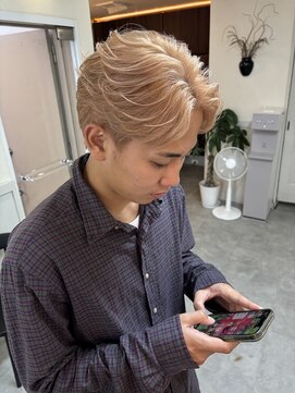 サンノット(SUN KNOT) ハイトーン×フェザーショート