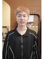 エディ(Edy)&nbsp;スパイキーショートケアブリーチミルクティーベージュ眉毛カット