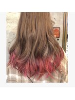 アティック ヘアーデザインアンドリラクゼーション(attic hair design&relaxation)&nbsp;毛先ピンクカラー