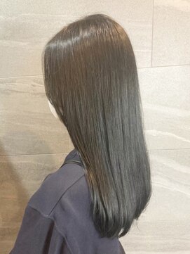 アムネシア 三軒茶屋(AMNESIA) 【菅原遼平】カーキグレージュ/流れるレイヤー/大人かわいいヘア