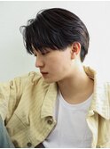 ナチュラルセンターパート/黒髪/ツーブロック/刈り上げ