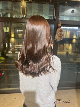ジル アンク(Jill ankh) 《Jillankh姫路駅前》ベージュブラウン　艶髪　ロング　黒髪卒業