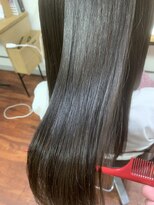 リアナ(RIANA)&nbsp;赤みを抑えた透明感カラー