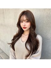 『OLAPLEX』の全く新しいダメージ補修力が美容業界で話 題沸騰!カラーと同時使用で、髪を強く美しい色へ。