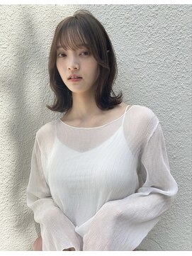 アンフレール くびれミディアム/大園芽依