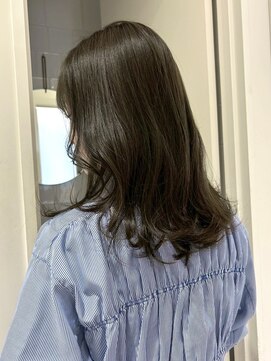 マッシュ 天王寺あべの(MASHU) 【艶カラー】オリーブベージュ×レイヤーカット