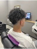 ツイストスパイラルパーマ+ホワイトメッシュ