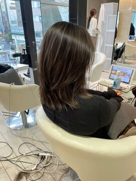 エアー 銀座(air) ★岡田有加★似合わせ★銀座★白髪ぼかしハイライト×くびれボブ