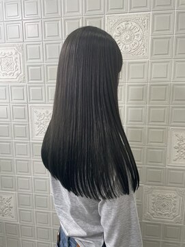 ヘンリエッタ 表参道(Henrietta) ぷつっとロングオリーブ