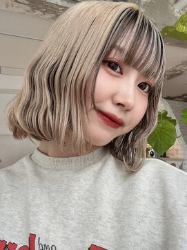 ロンドヴァリー 渋谷店(Lond vallee) ホワイトベージュアンブレラカラー切りっぱなしボブ