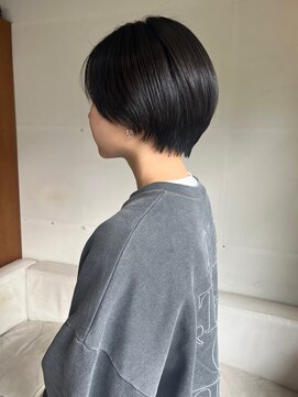 タヴィ(Tavi) 丸みショート/ショートボブ/大人ショート/黒髪ショート/ショート