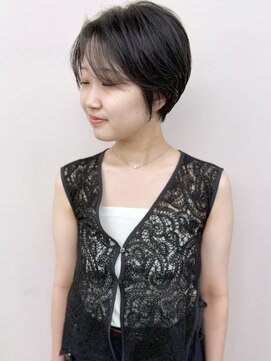 ラウンジ モリオ イケブクロ(Lounge MORIO Ikebukuro) 黒髪ショートくびれショート丸みショートボブ20代30代40代耳掛け