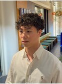 色気を引き出す【メンズパーマ】
