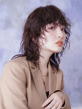 ピークアブー アヴェダ ギンザシックス(PEEK-A-BOO AVEDA GINZASIX) ミディアムパーマウルフパーマ