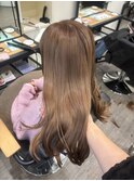 ミルクベージュ