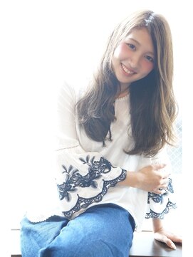 ヘアサロンエム 大宮東口(HAIR SALON M) スケルトンミルクティー