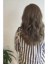 クルール バイ マーブル(COULEUR by Marble)&nbsp;外国人風 モードアッシュベージュハイライト