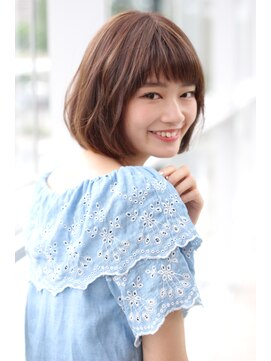 ミスエッセンス(MISS ESSENCE) 卵顔を包み込む柔らかのフェミニンボブ/ミスエッセンス竹下