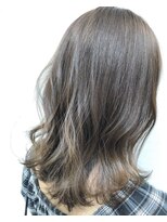 フロート 小阪店(float)&nbsp;ツヤブラウン_外ハネボブ,アッシュブラウン,ネオウルフ