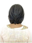 40代50代★ レイヤーカットグレイヘアひし形くびれ