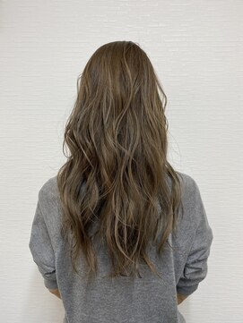 シャルム(Charme) ゆるふわロング/シルバーベージュ