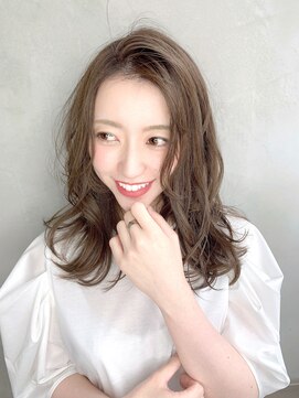 レア 中野(Le'a) Le'a TATSUYA【かきあげ艶ミディ】