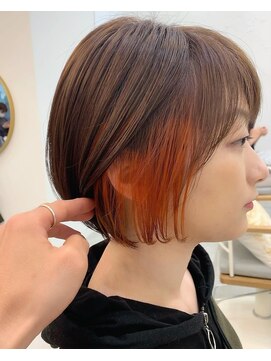 ロミー 本厚木(ROMMY.) おしゃれを飾る！イヤリングカラー☆丸みショート　ROMMY.田中