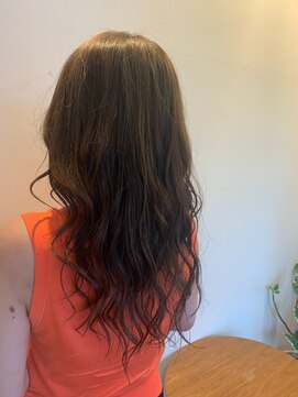 モック(moc) 女性らしいフェミニンなミディアムスタイル