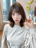 くびれミディアム