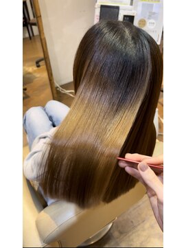 アカラ ヘアー(Akala Hair) 髪質改善縮毛矯正