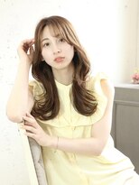 シェリー バイ フォルテ(SHERRY by FORTE)&nbsp;レイヤーカット　イメチェン　オリーブベージュ