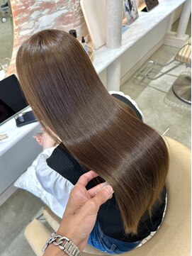 エル バイ ロンド 関(elle by Lond) 【elle by Lond】高瀬慎也/髪質改善/縮毛矯正/艶髪/美髪/韓国