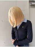 ホワイトブロンド/ボブカット/ハイトーン/トリートメント
