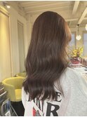 オリーブベージュ