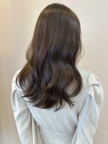 レジナヴィータ 栄(Reginavita)&nbsp;オリーブベージュ 透明感カラー 美髪 くびれ巻き 小顔カット