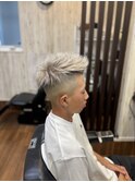 ホワイトベージュカラー