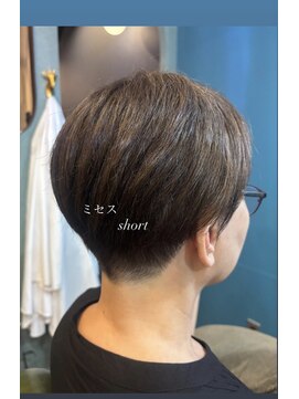 ハチ(.hachi) ミセス short