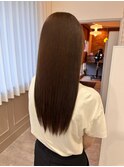 ブラウンカラー×ツヤ感