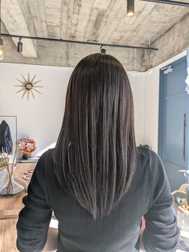 ソル(SOL) 暗め透明感カラー