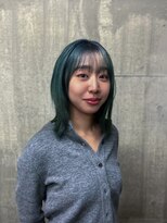 クーヘアー(coohair)&nbsp;ミディアムレイヤー×モスグリーン