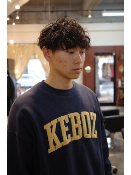 エディ(Edy) メンズ波巻きスパイラルパーママッシュ外国人風眉毛カット岡山