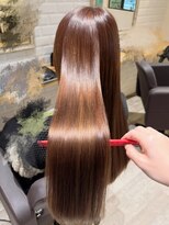 カーラ(Cara)&nbsp;ブラウンベージュ × 髪質改善トリートメント