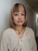 フォークロア 本店(Folk Lore) デザインカラー/ブロックカラー/レイヤーボブ/オン眉